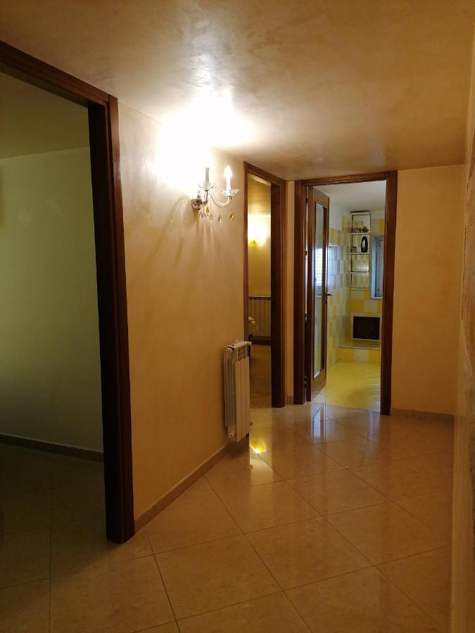 Carini Luxury Apartment Vicino Aereoporto E Al Mare Bagian luar foto